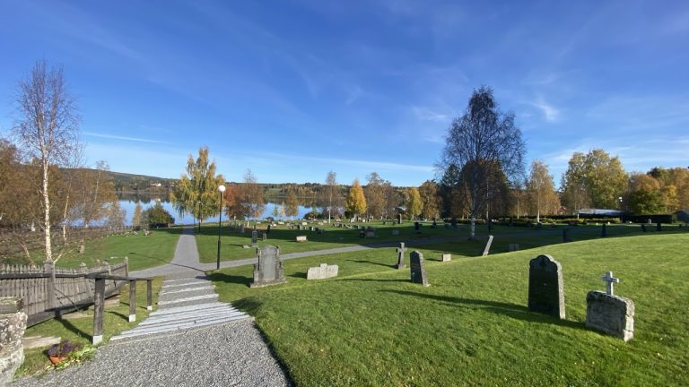 Helgums Kyrka grave yard
