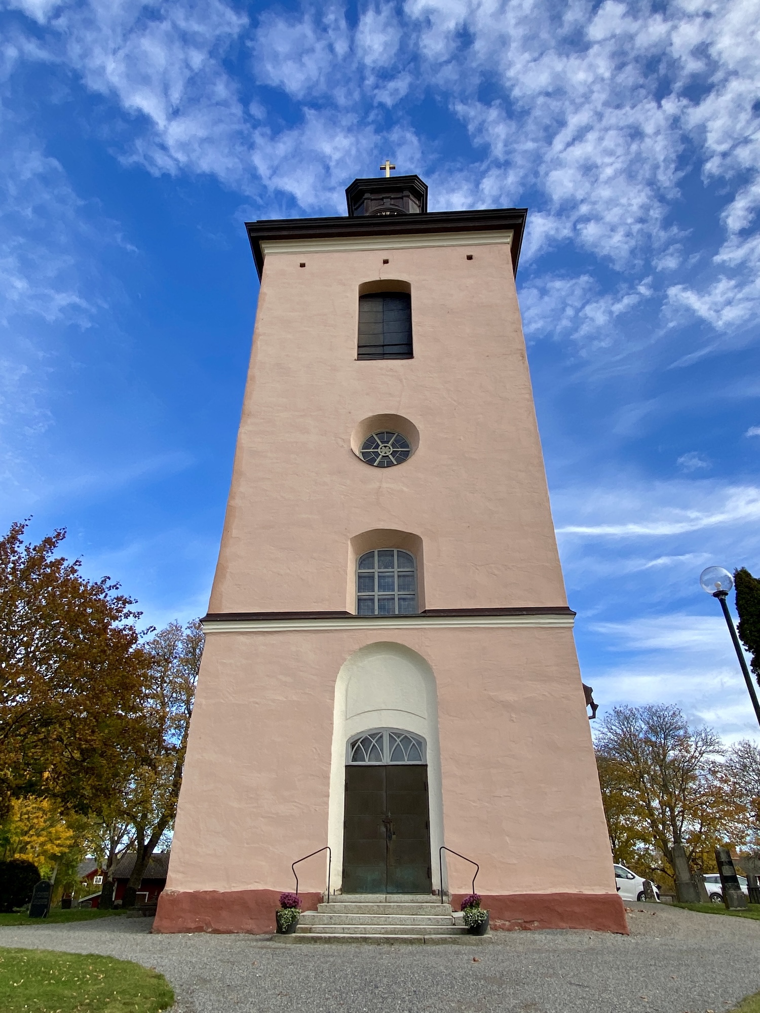 Kila Kyrka front view
