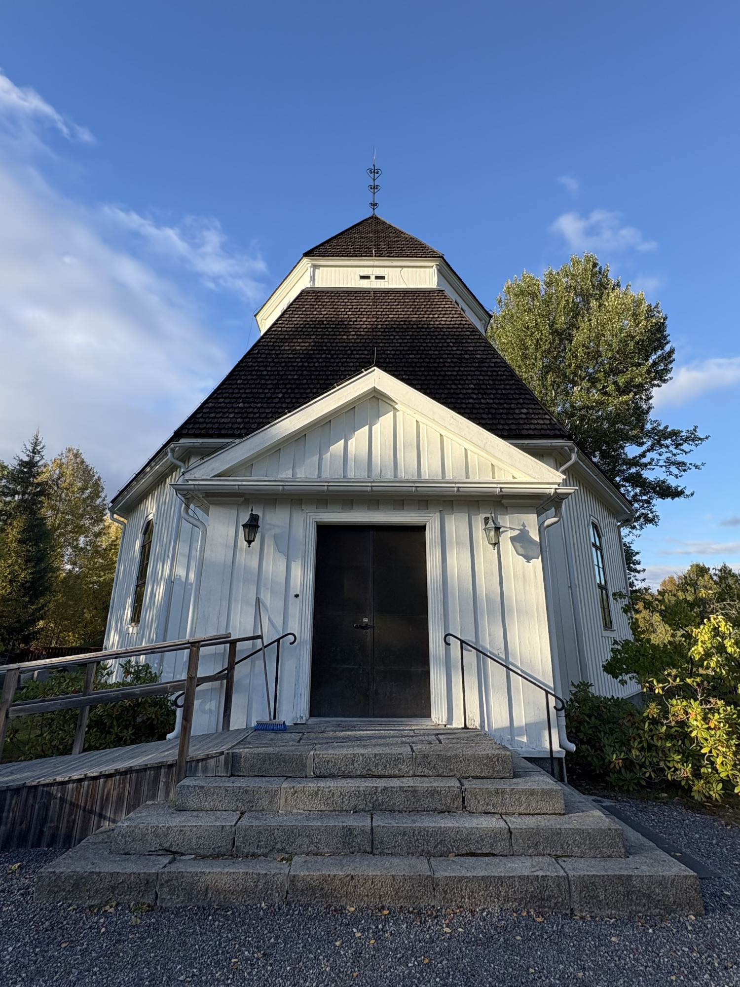 Viksjö Church